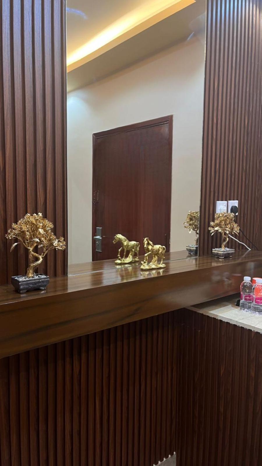 فندق ادوماتو Adomato Hotel Dawmat al-Jandal Buitenkant foto